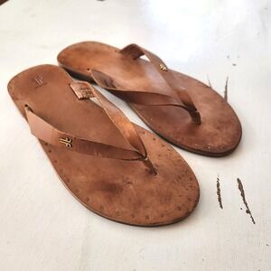 FRYE Women's Tan Leather Flip Flop Thong Sandals Size 8.5